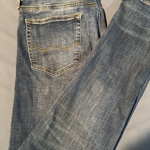 American Eagle Next level flex